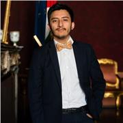 Madre lingua spagnolo impartisce lezioni per tutti i livelli